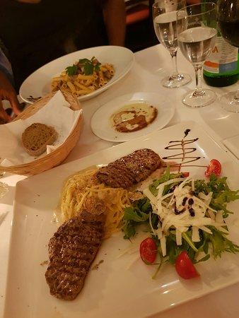 Osteria Scenario Pasta e Vino
